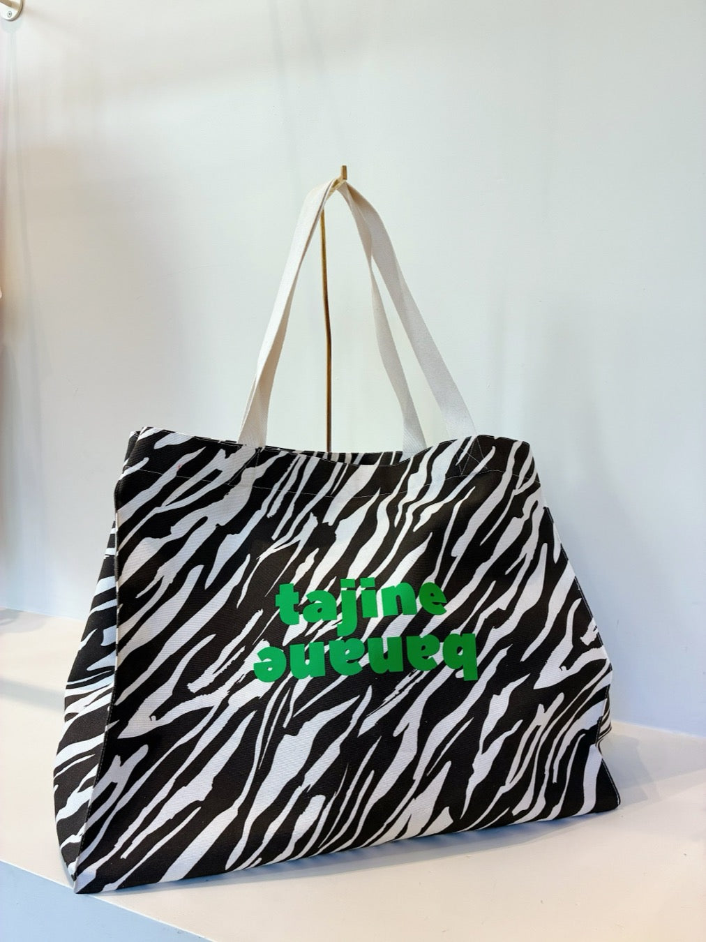 Tajinebanane Wild Tote bag