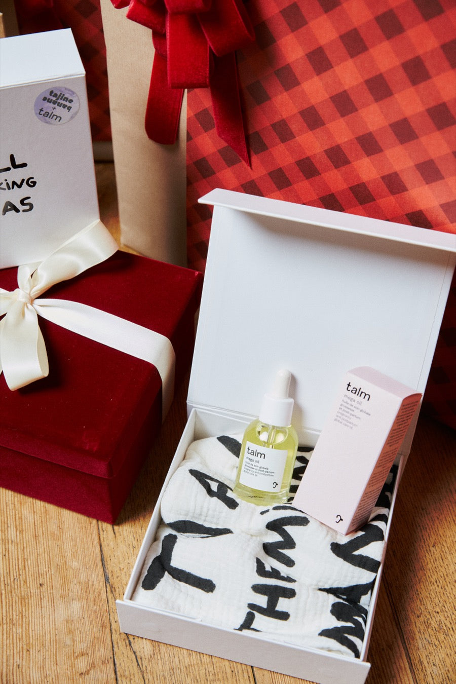 Tajinebanane x TALM Gift Set 