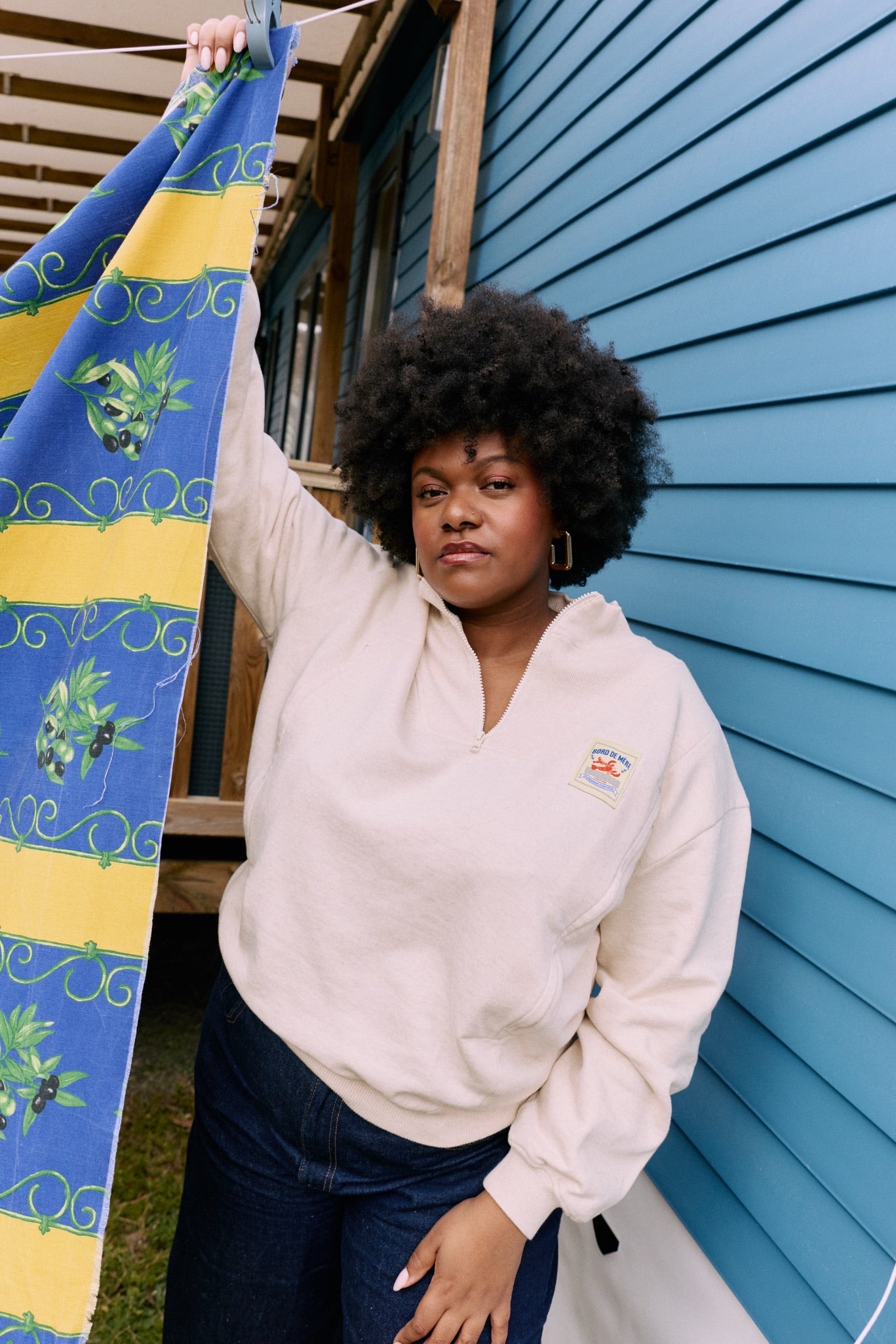 fr:Tiffany mesure 1m78 et porte une taille XXL, en:Tiffany is 1m78 and wears a size XXL, de:Tiffany ist 1m78 und trägt Größe XXL