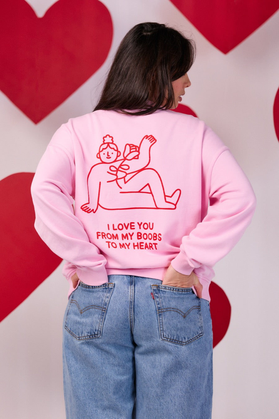 fr:Jeanne mesure 1m66 et porte une taille M, en:Jeanne is 1m6 and wears a size M, de:Jeanne ist 1m66 und trägt Größe M