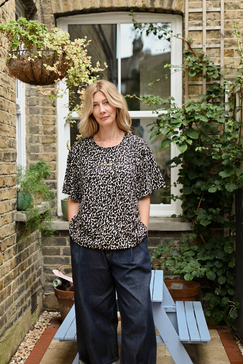 Julie - 1m67 - XL