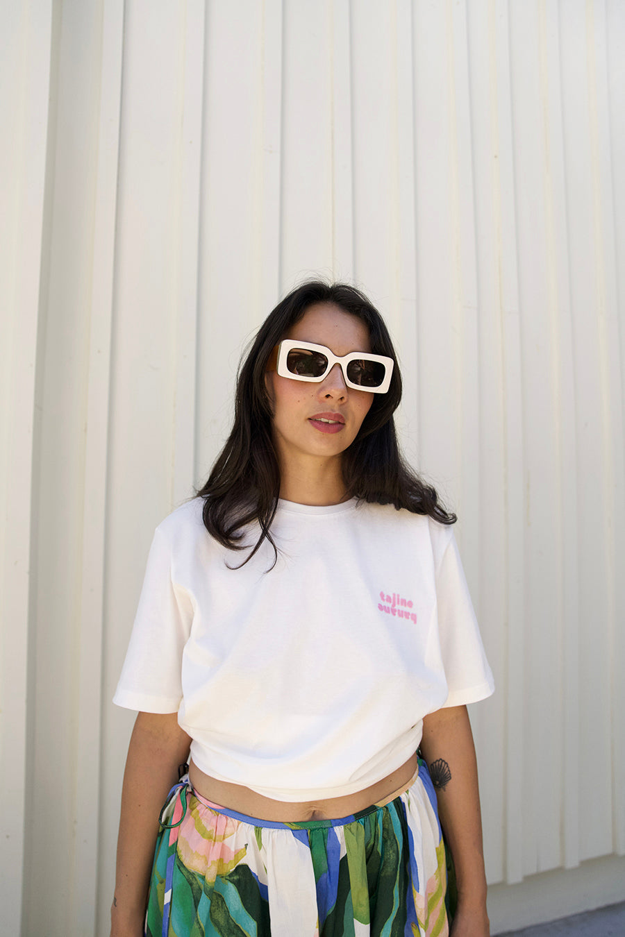 fr:Jeanne mesure 1m66 et porte une taille M, en:Jeanne is 1m66 and wears a size M, de:Jeanne ist 1m66 und trägt Größe M
